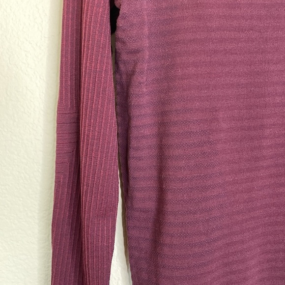 Lululemon Keep the Heat hoodie long sleeve pullover plum women’s 6 six - Picture 2 of 6